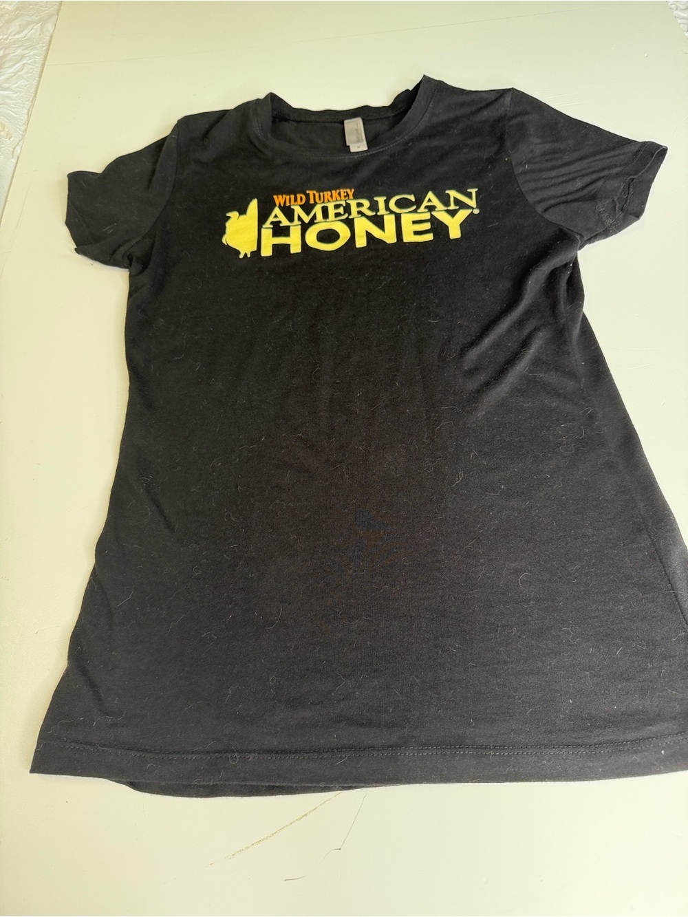 Wild Turkey American Honey T Shirt Women's M Black Whiskey Bourbon Graphic Tee